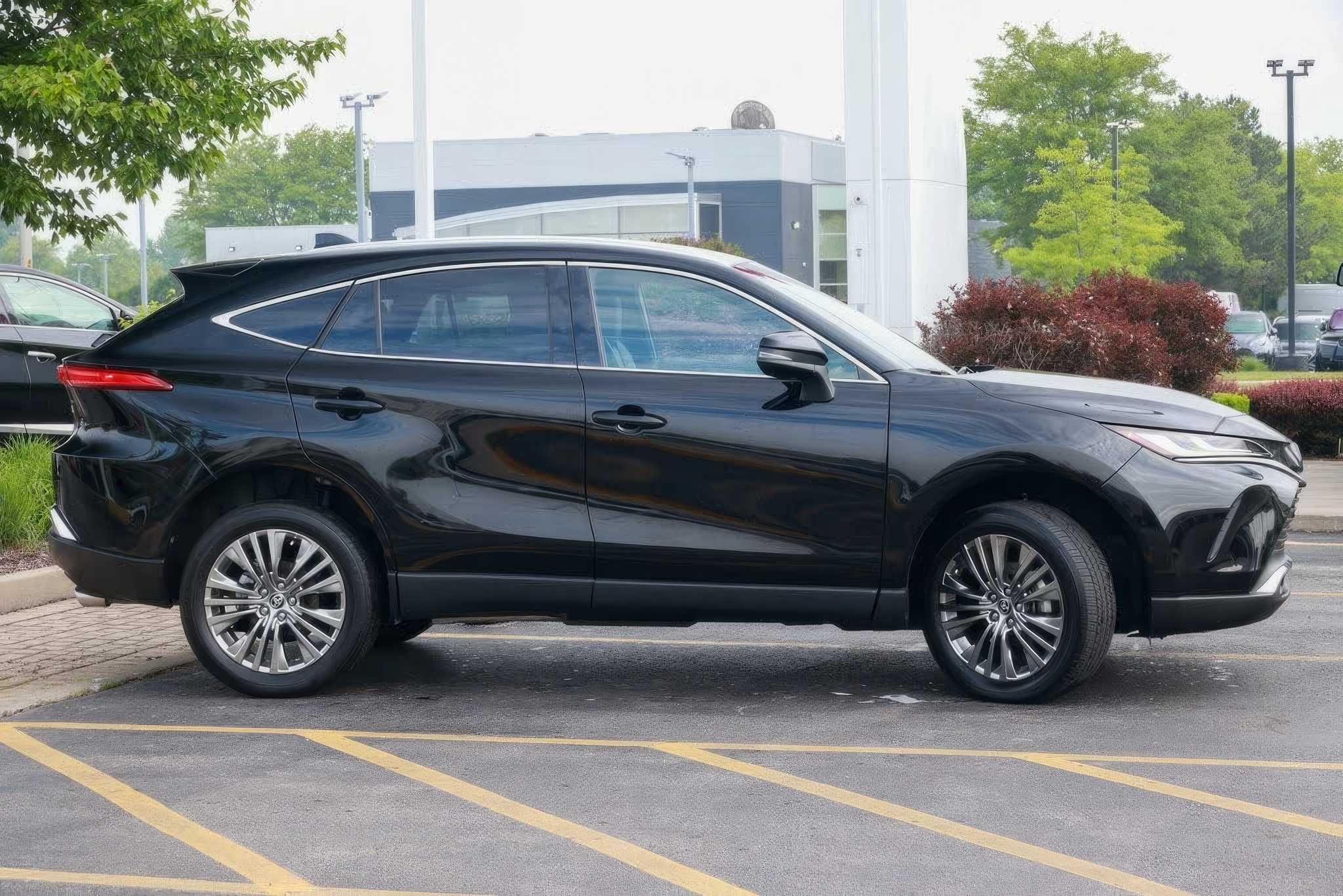 2024 Toyota Venza XLE AWD