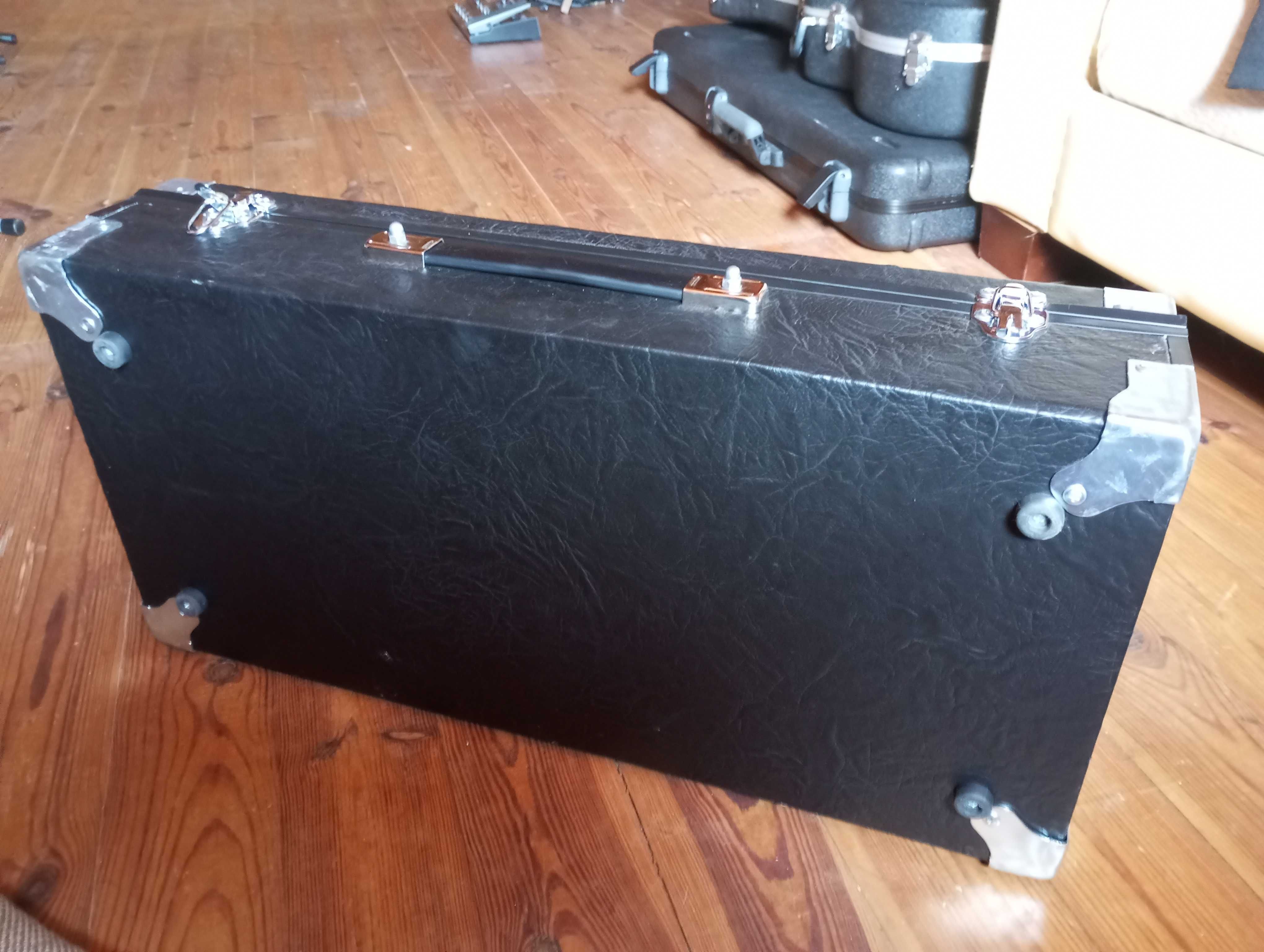 BOSS GT -10 multiefekt do gitary