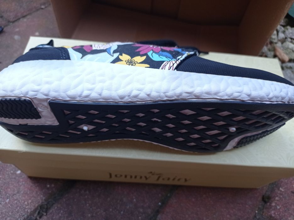 Trampki r 39 szkoła buty