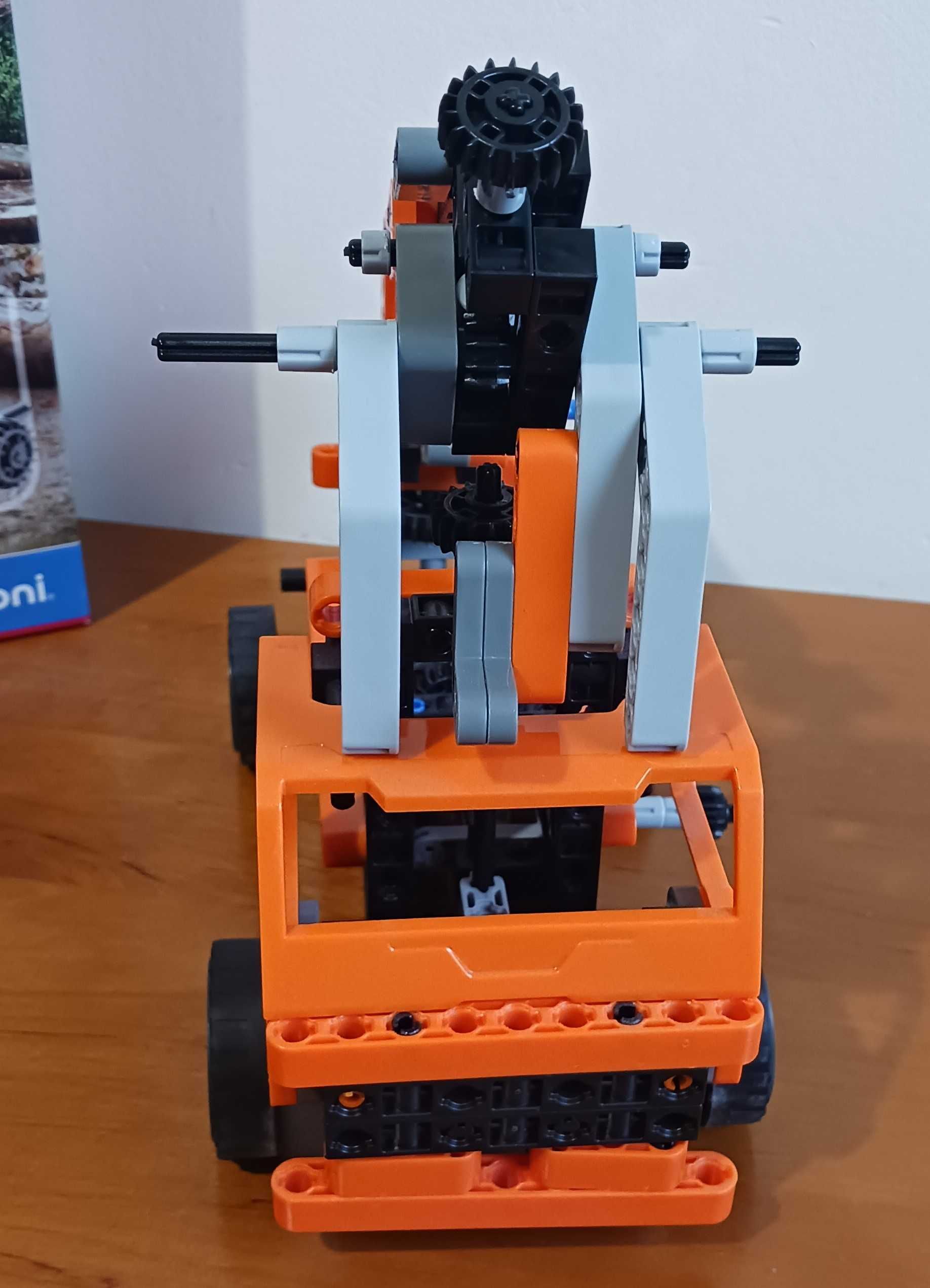 Klocki Clementoni Laboratorium Mechaniki Ciężarówki, 10 w 1