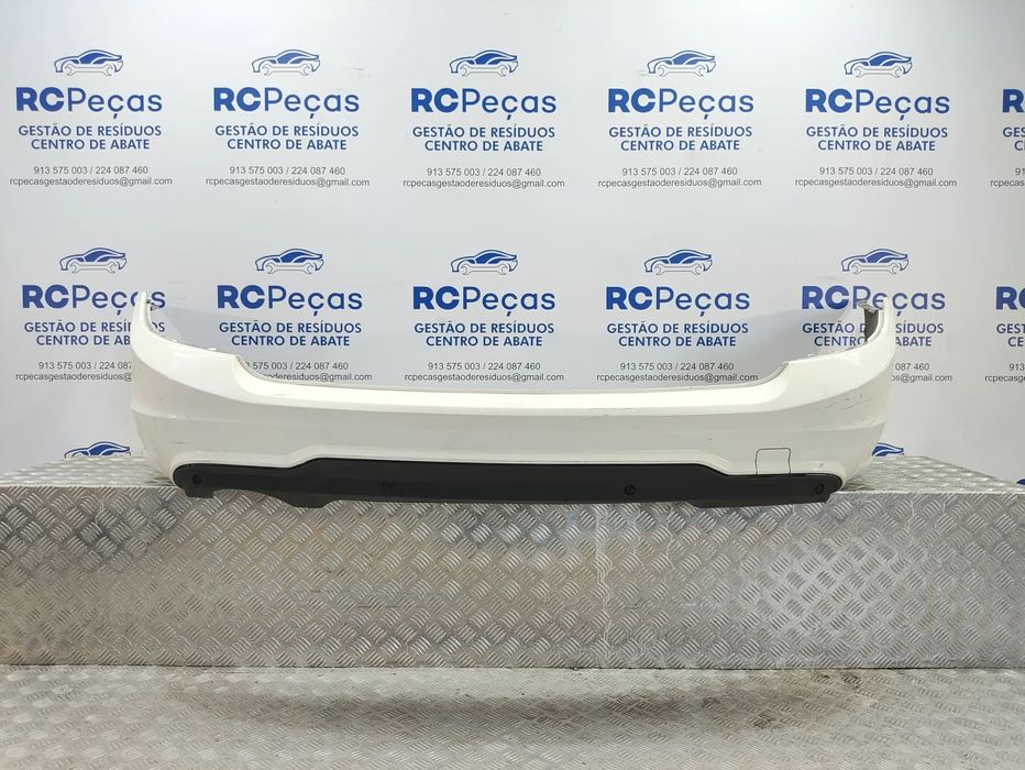 Parachoques traseiro Original Mercedes Benz Class C W204 Facelift AMG Sensores Estacionamento