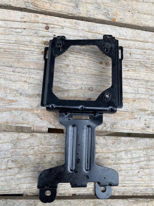 Porsche cayenne 9y0 кріплення радара в передньому бампері 9y0907574a