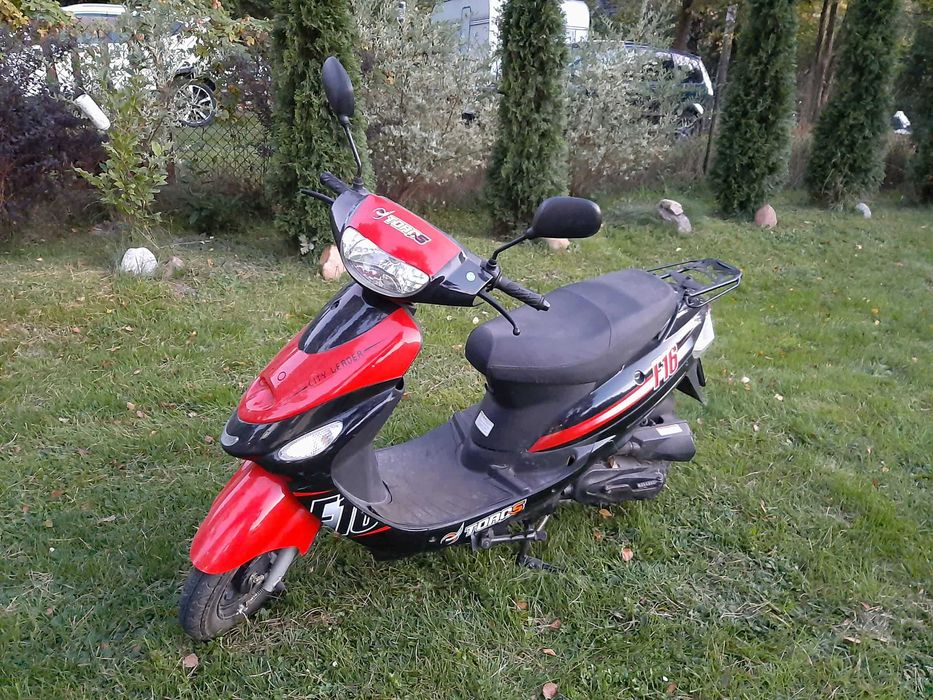 Skuter Toros F16