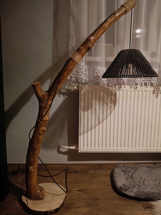 Lampa podłogowa 135 cm wysoka