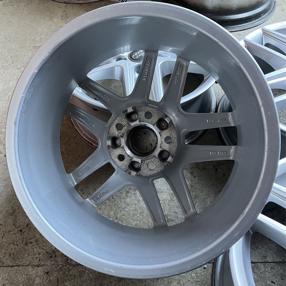 Диски  Audi R 17  5 112 A3 4 5 6 Q3 Q5