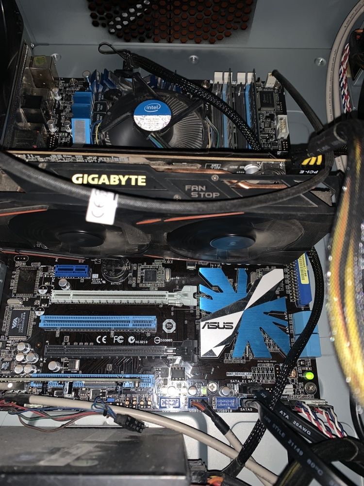 Gigabite RX 580 4 gb Gaming
