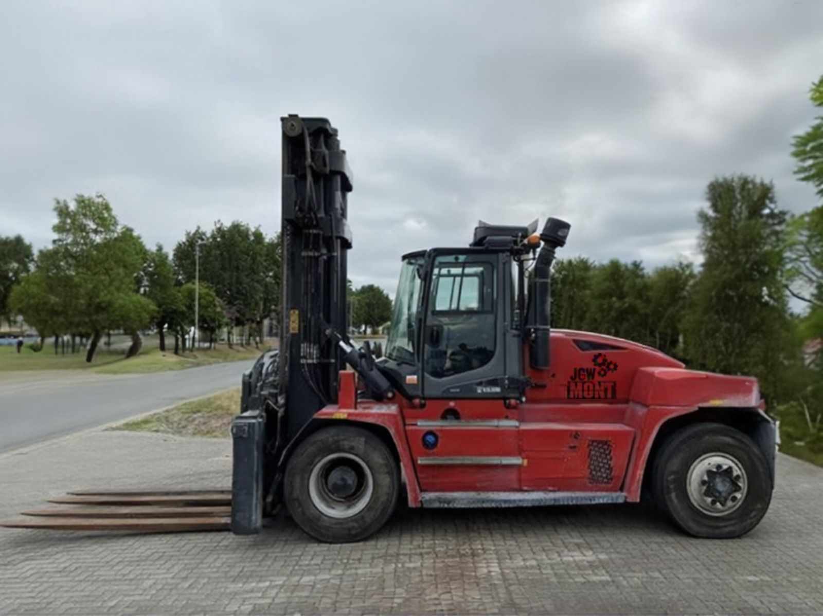 Wynajem wózków widłowych 8-28 ton Kalmar , Herbst , Linde