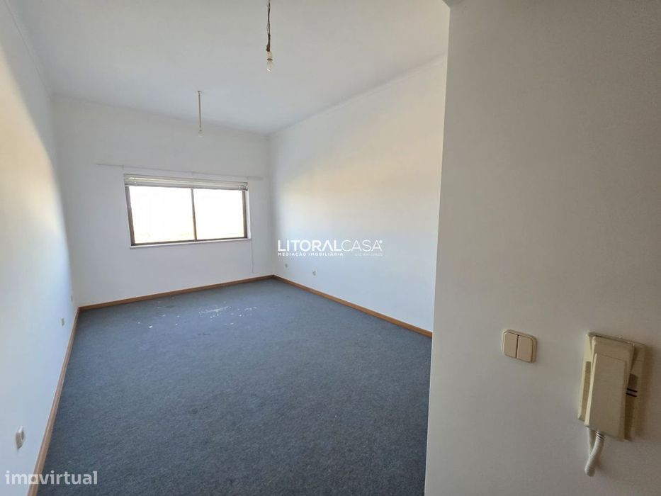 Escritório centro de Oliveira do Bairro