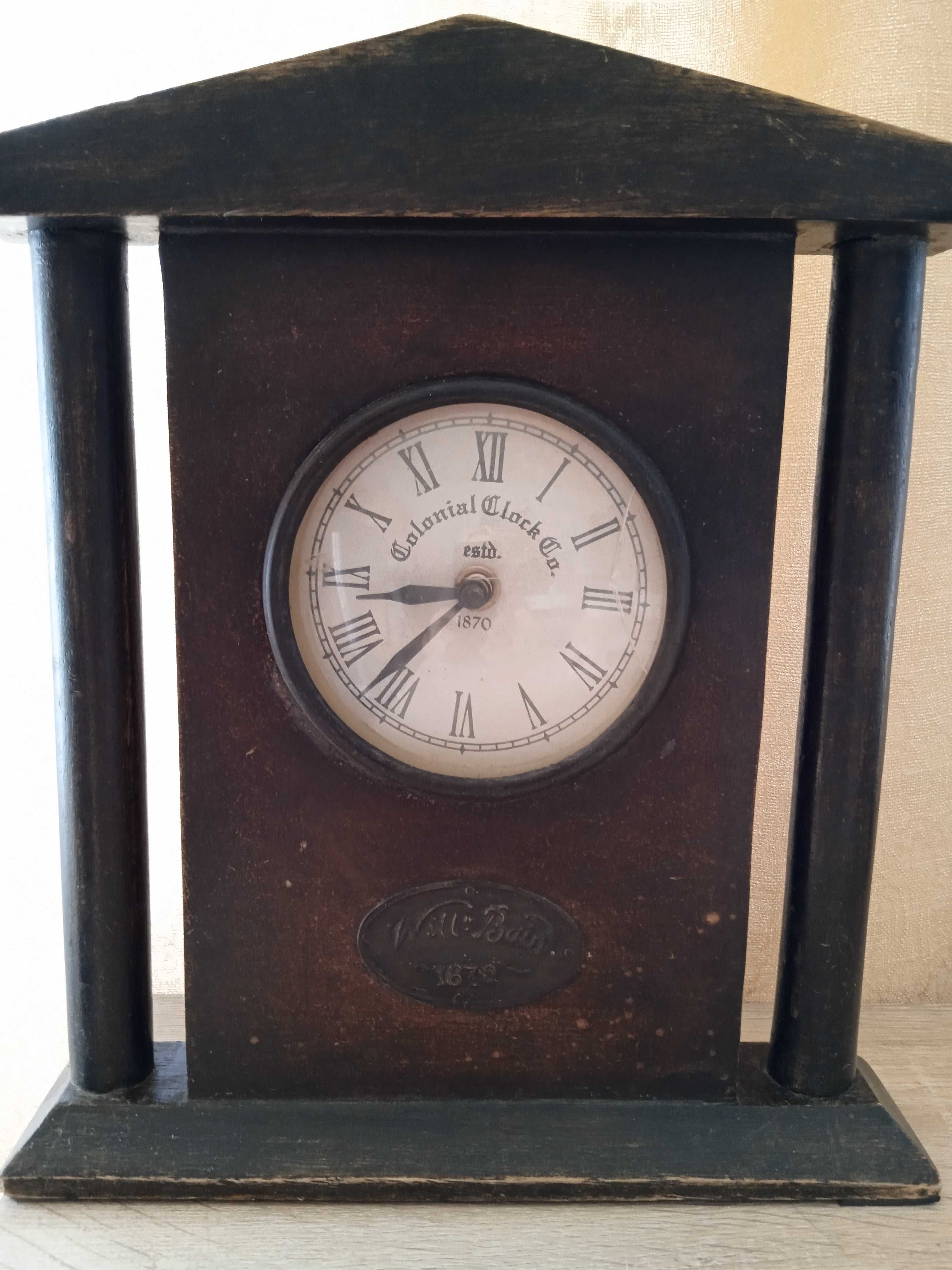 Zegar na szafkę drewniany