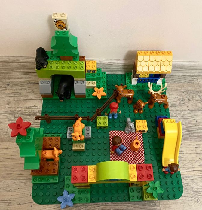Lego Duplo Leśny Park 10584
