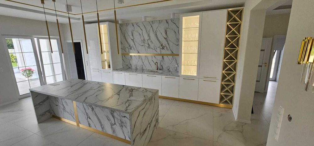 Meble na wymiar - Kuchnie, Szafy wnękowe, Garderoby - Cała Polska