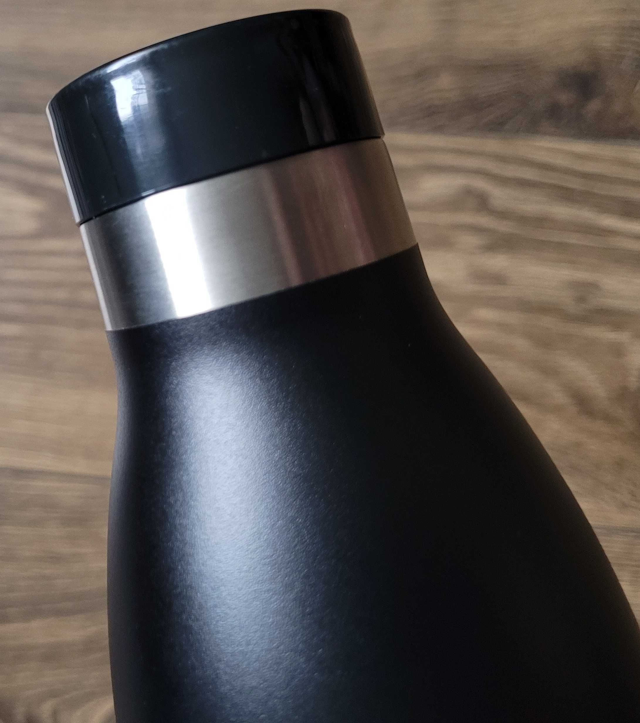 butelka termiczna Emsa 0,7l stalowa termos bidon 700ml czarna jak nowa