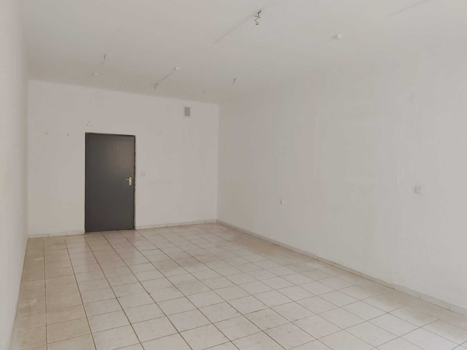 Lokal użytkowy do wynajęcia 36,96 m2 w centrum Krasnegostawu.