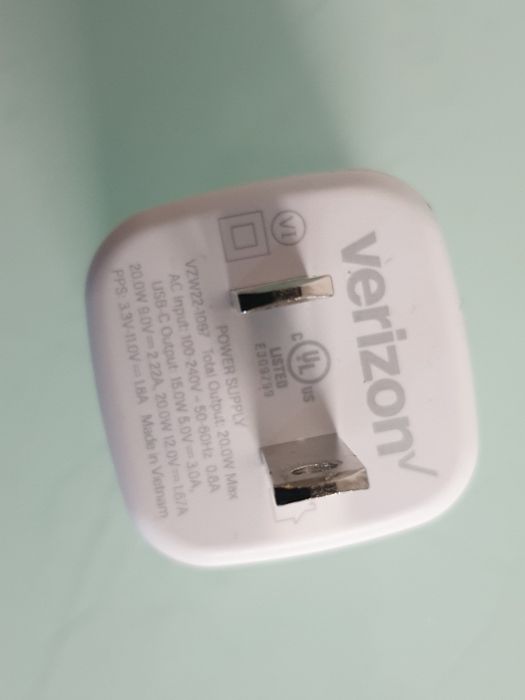 Carregador Type C Marca Verizon Compativel com iPhone e Android