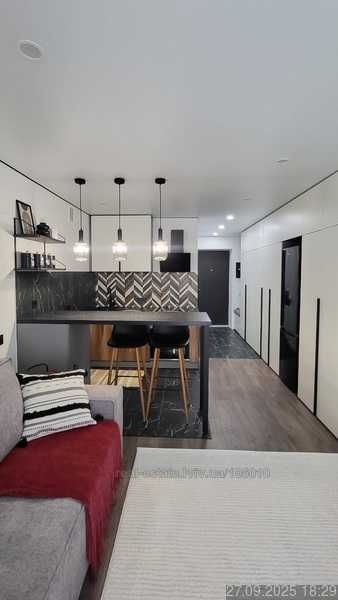 Продаж 1 кім. квартири з ремонтом,вул.Рудненська/Залізничний р-н