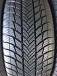 225/60/17 R17 Bridgestone Blizzak LM001 4шт зима