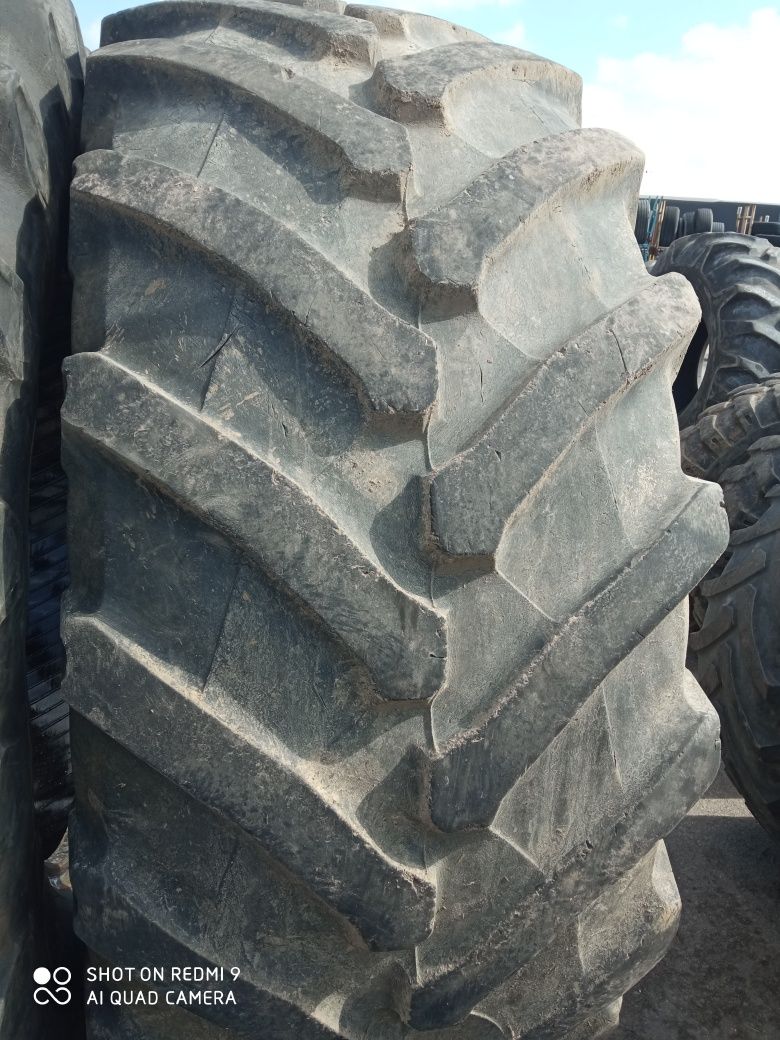 650/65R38 Trelleborg opony używane rolnicze para