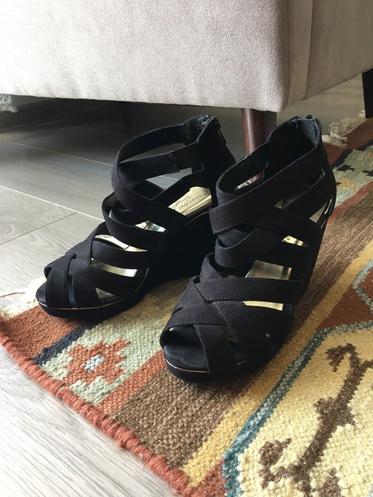 Czarne sandały koturny platforma bandeau zamsz 38 New Look