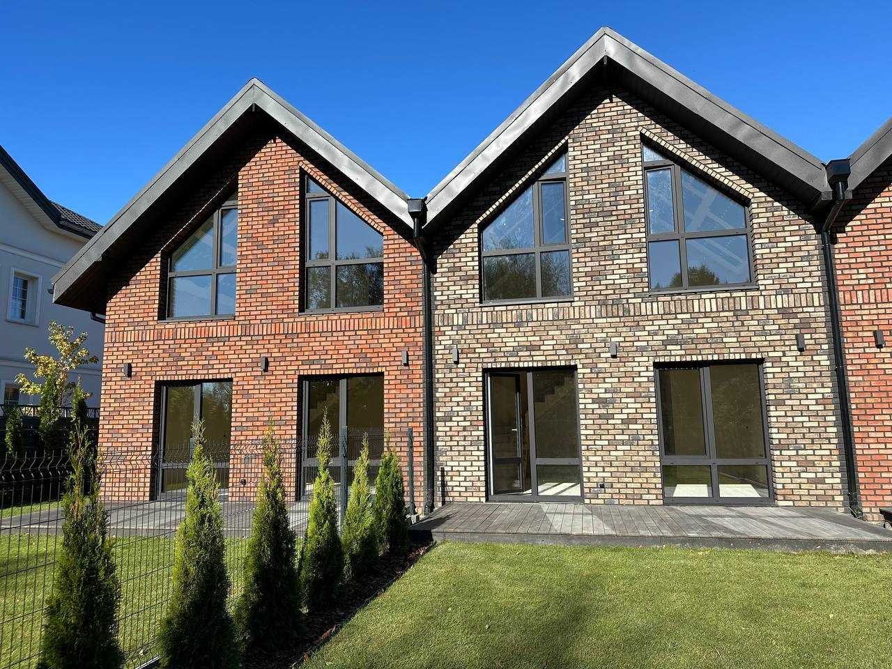 Продаж | ТАУНХАУС | 100 м2 | Забудовника | Унікальна Баварська кладка