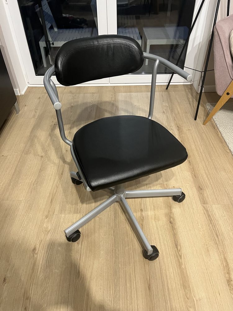 Krzesło obrotowe do biurka Ikea