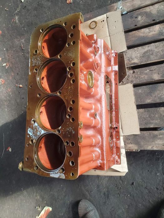 Блок МтЗ-80 д240 Мотор двигун двигатель БЛОК ГБЦ МТЗ 80 д240 д245