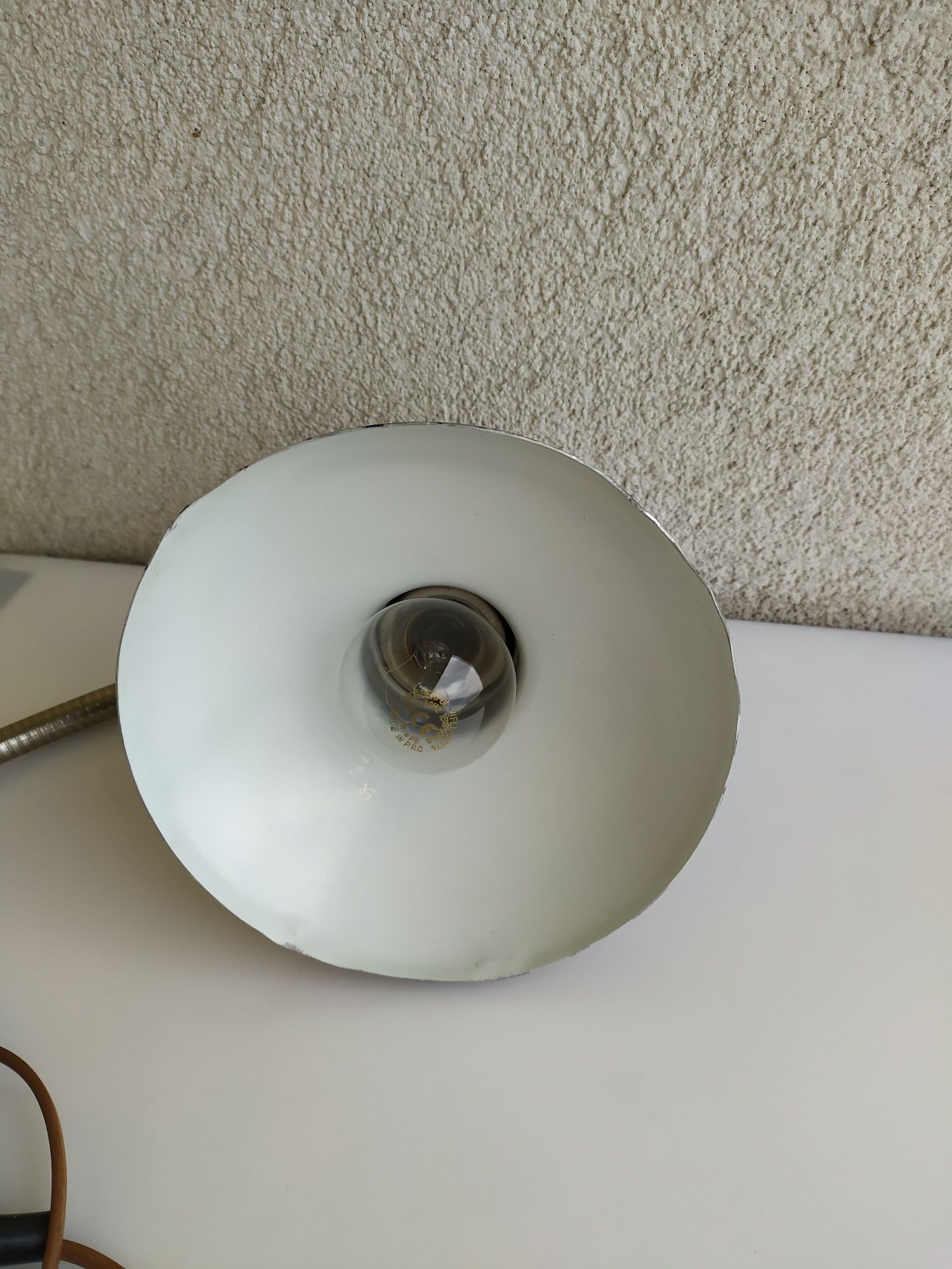 Lampa  POLAM Wilkasy typ 16.B 00 gwint E 27 z PRL-u