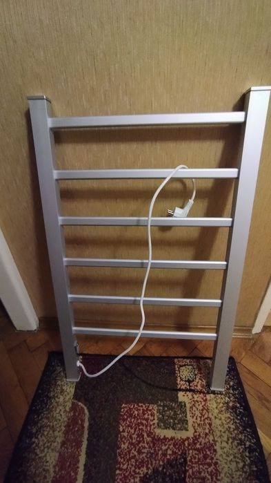 Grzejnik łazienkowy suszarka na reczniki 100w