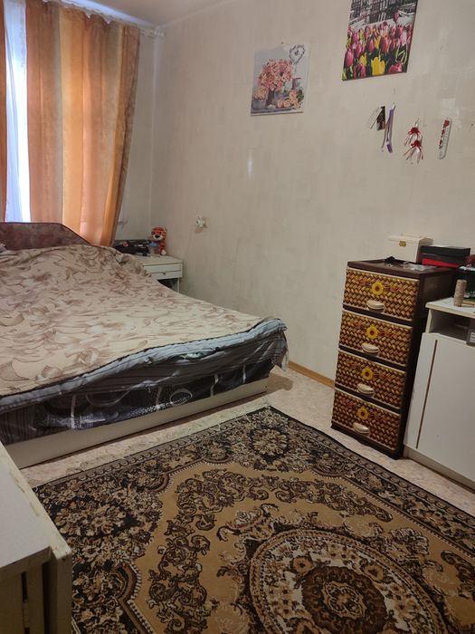 Трикімнатна Наріжного,32