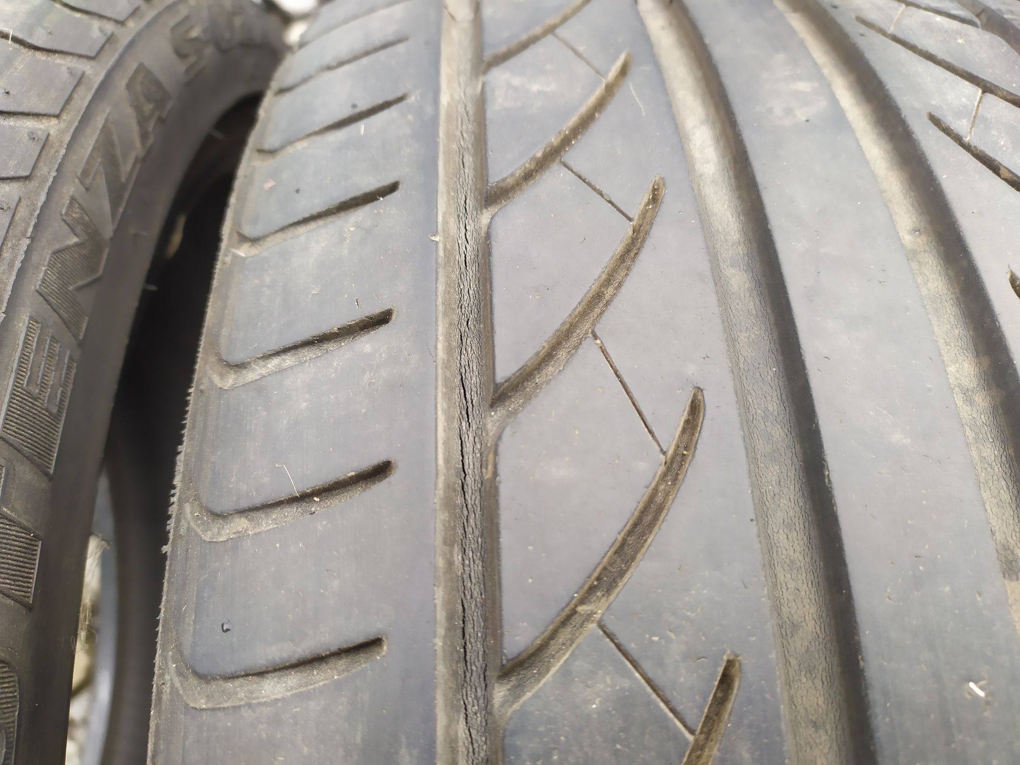 Пара 225/40 R18 Bridgestone Potenza