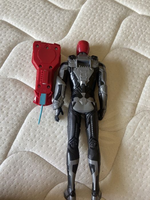 Homem de ferro + acessorio das vozes