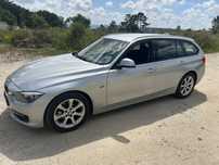 BMW 318 d auto de 2013 Nacional revisoes na marca