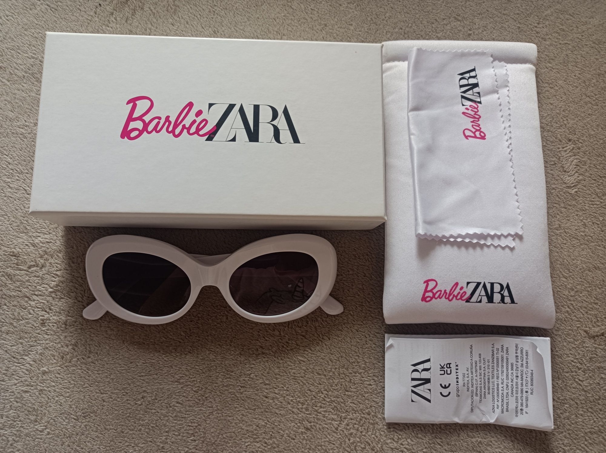 Óculos Massa Barbie Mattel x Zara