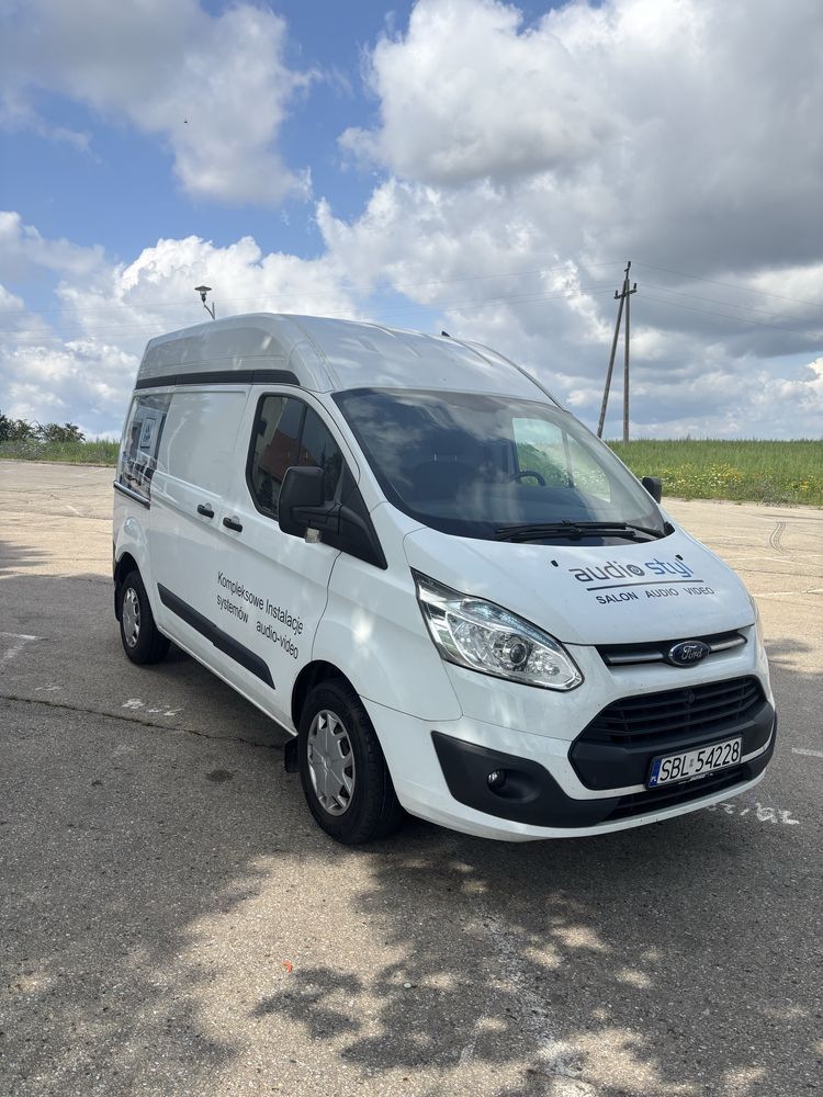 Ford transit custom 2.2 tdci. Auto krajowe