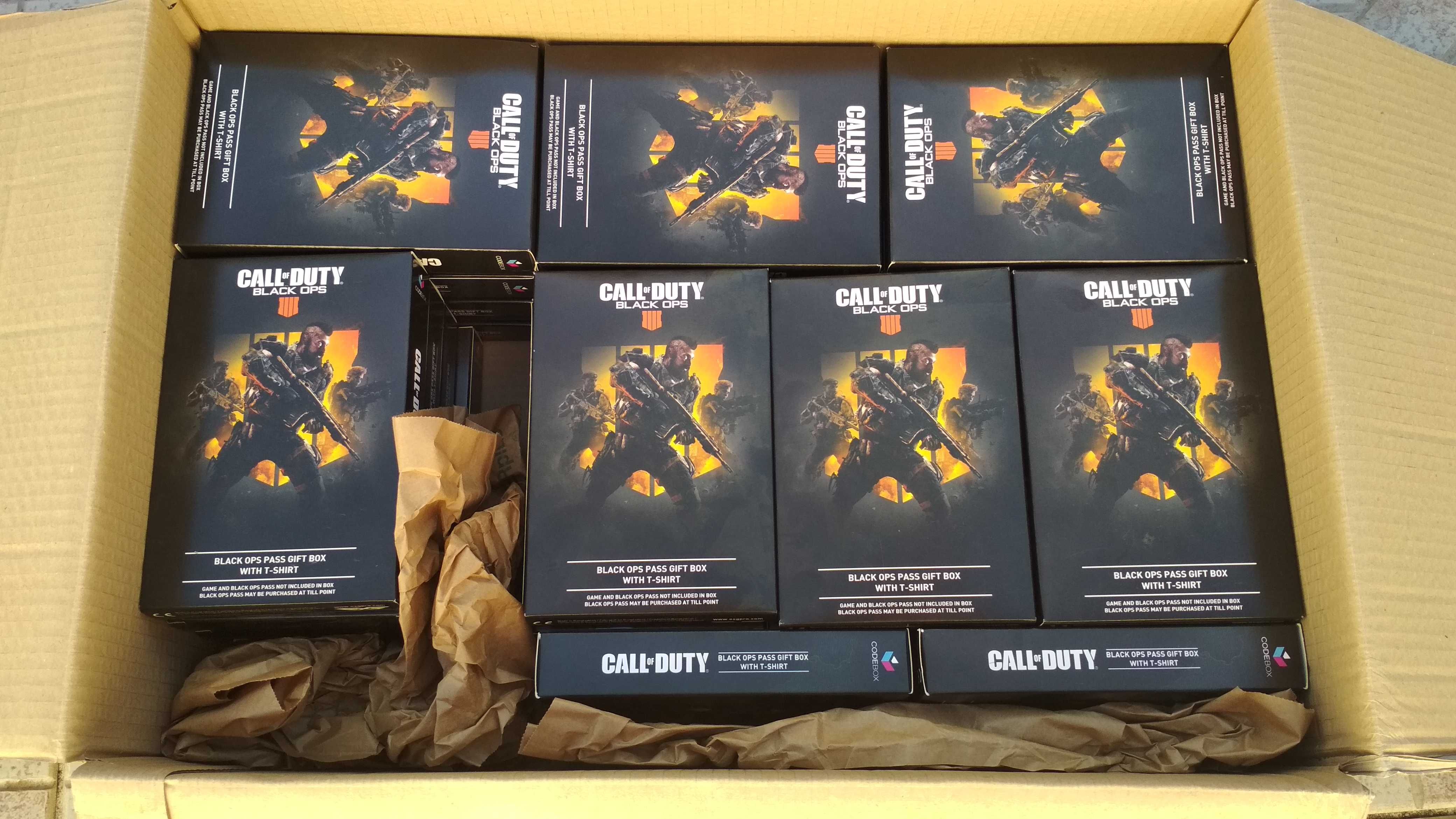 NOVAS - T-Shirt do Jogo Call of Duty Black Ops 4 - (L) - PAGA 2 LEVA 3