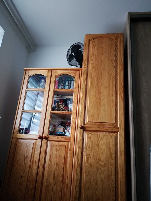 meble sosnowe oddam za darmo.