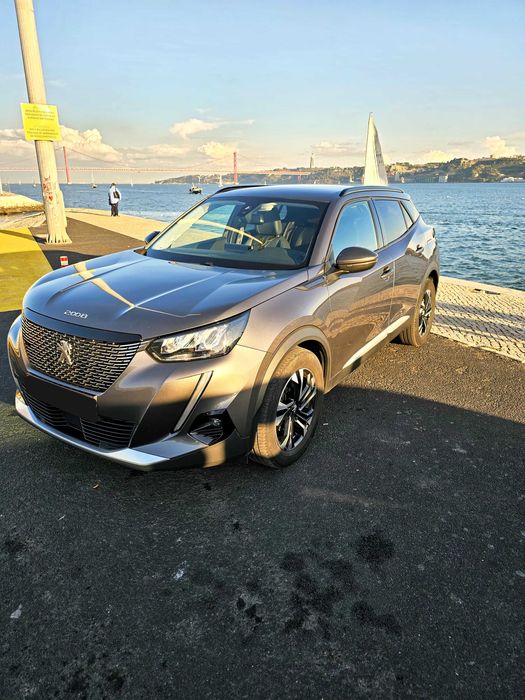 Peugeot 2008 ALLURE BlueHDi