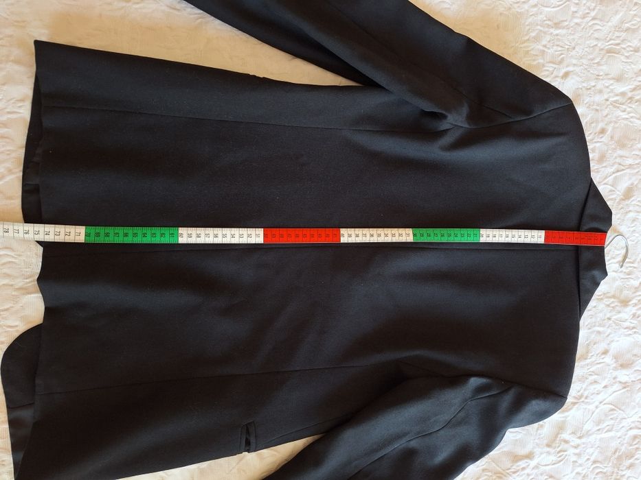 Traje feminino. Tamanho S