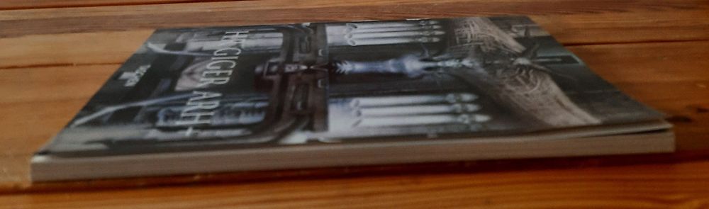 HR Giger Arh+ Taschen