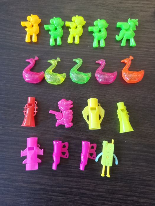 Игрушки из киндер джой