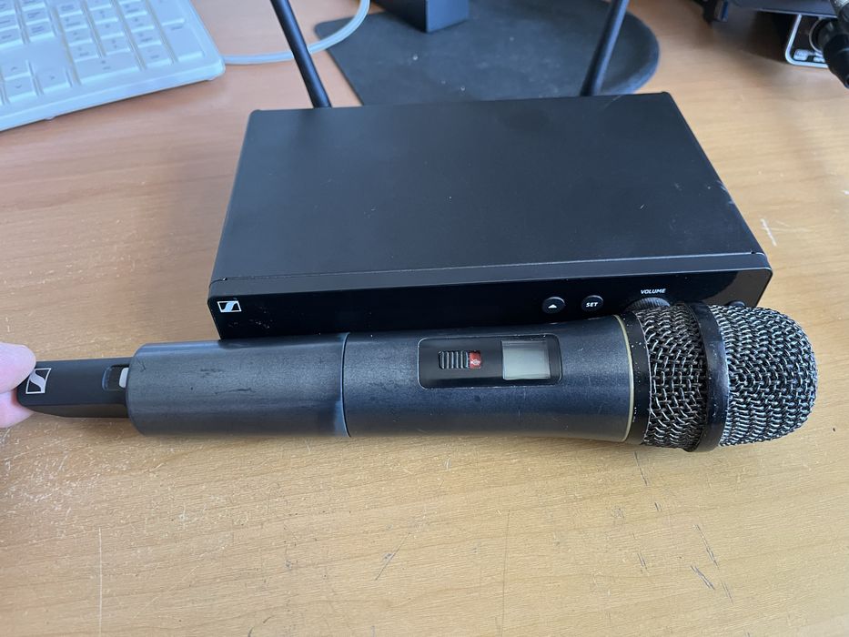 Microfone sem fio Sennheiser XSW