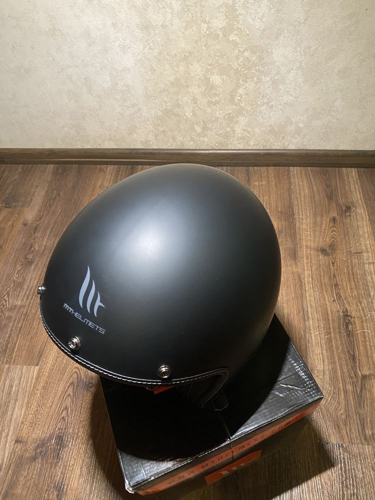 Мотошолом MT LE MANS 2 SV S SOLID GLOSS BLACK, ретро, вінтаж