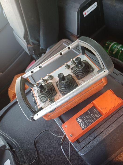 Atlas 105.2 hds Żuraw hiab dżwig sterowanie radiowe chwytak