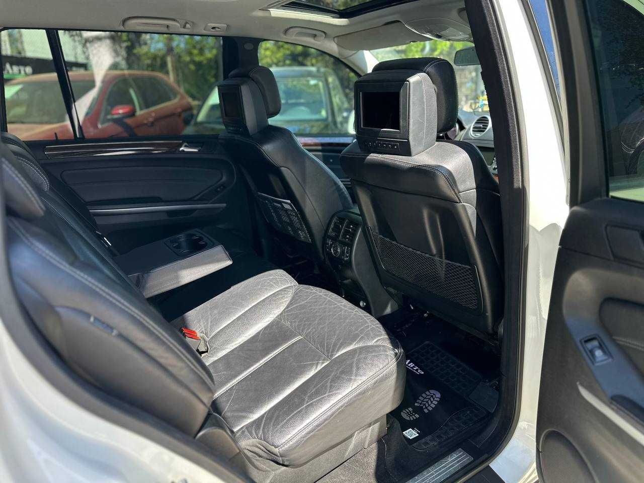 MERCEDES-BENZ GL 550 купити в кредит БЕЗ АВАНСУ