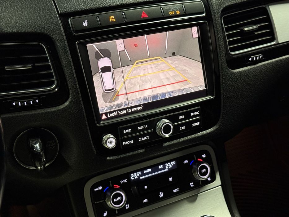 Продам Volkswagen Touareg 3.6 FSI V6 2017