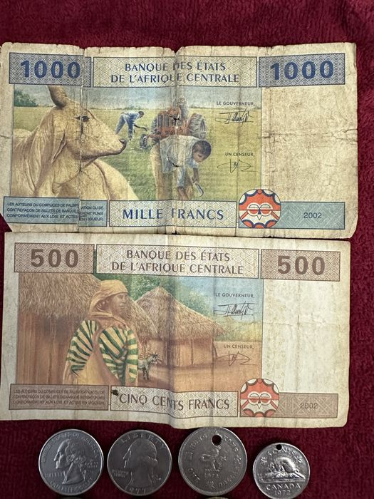 Монеты и житоны стран мира