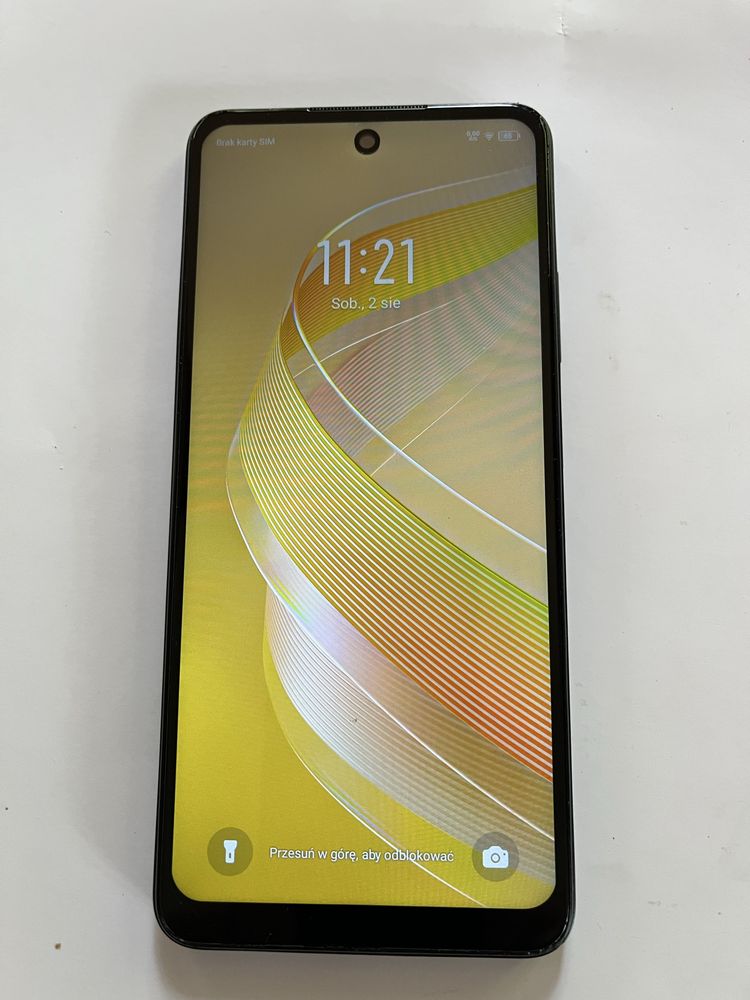 Telefon infinix smart 8