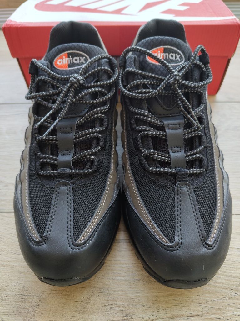 Nike Air Max 95 TT FV4710