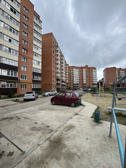 Продам 1 кв в новобудові вул. І. Сірка