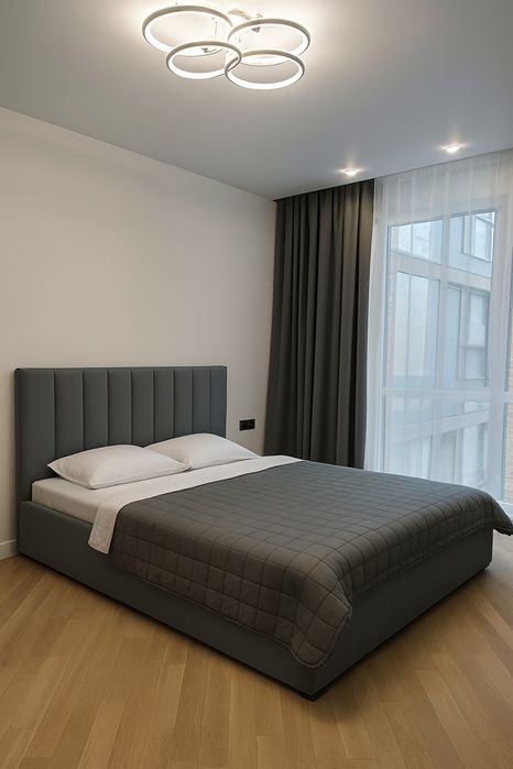 Люкс! Яровиця! Паркомісце!Центр!погодинно 650 та подобово