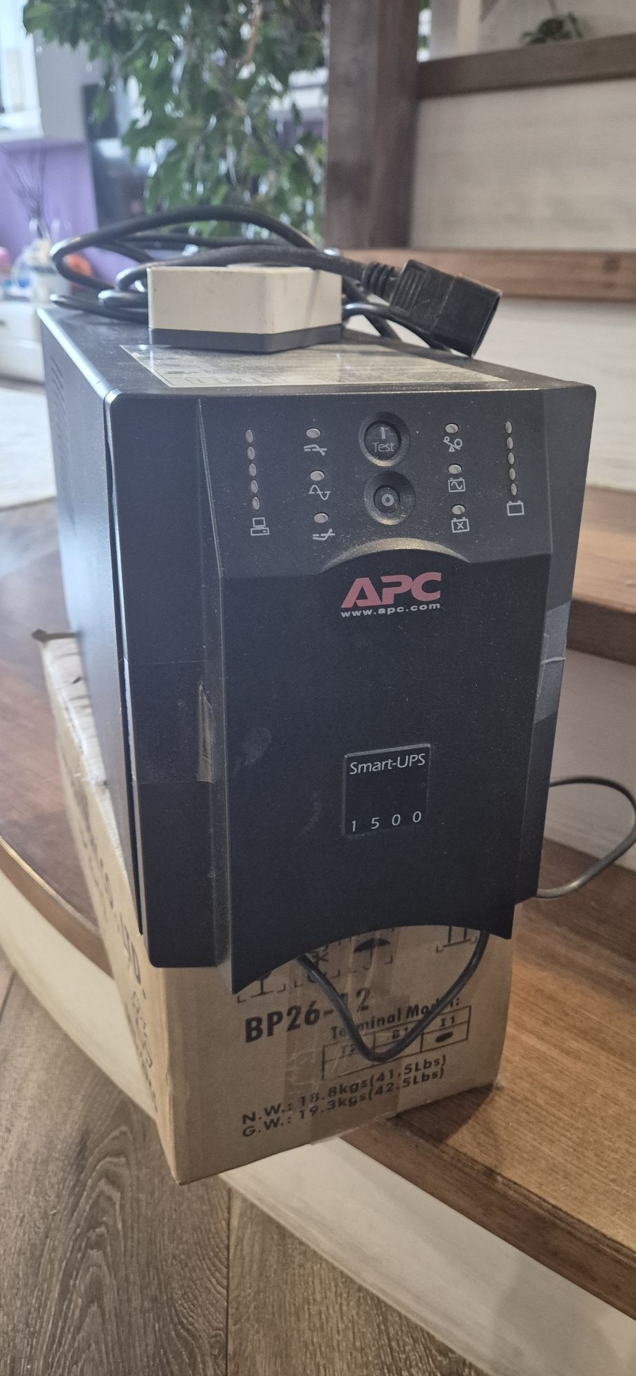 ДБЖ (UPS) APC Smart UPS 1500